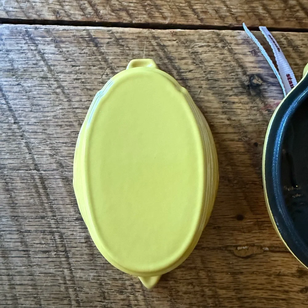 Staub Mini Chick - Picture 4 of 4